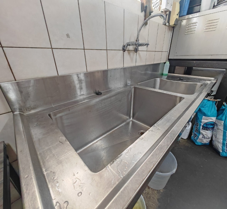 Commercial Property for Sale in Oranjesig Free State
